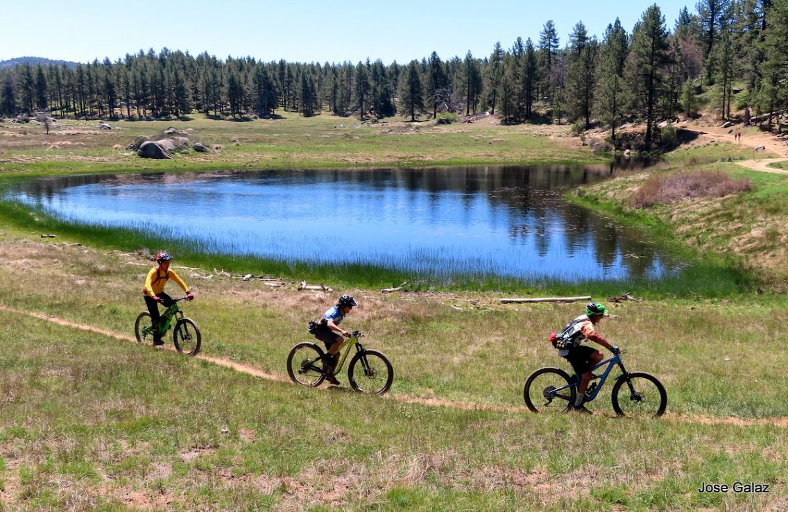 Mountain trail overview